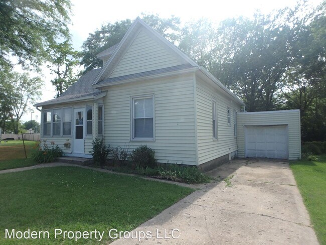 Building Photo - 2 br, 1 bath House - 909 Rangeline St