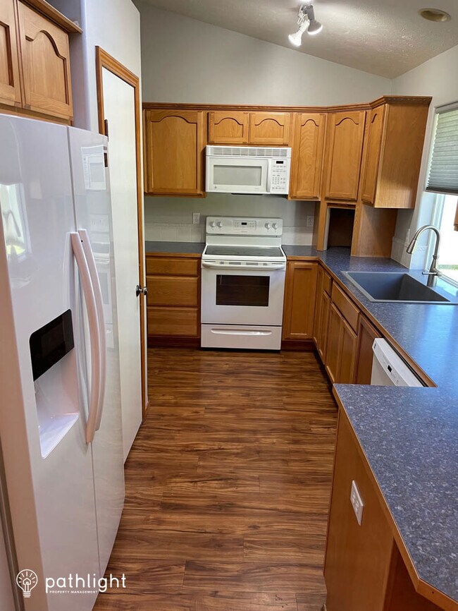 Foto del edificio - 906 S Salish St, Spokane, WA, 99224