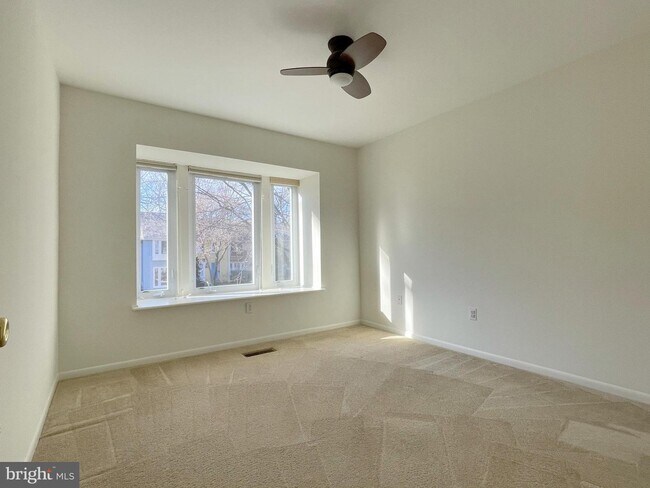 Building Photo - 2041 Chadds Ford Dr