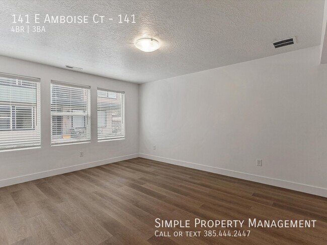 Building Photo - 141 E Amboise Ct