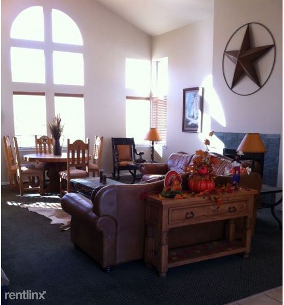 Building Photo - 8903 Valley Ranch Pky E