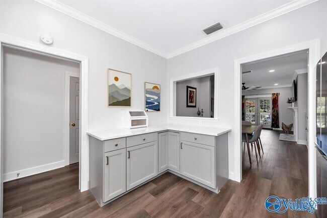 Foto del edificio - 4770 Whitesburg Dr