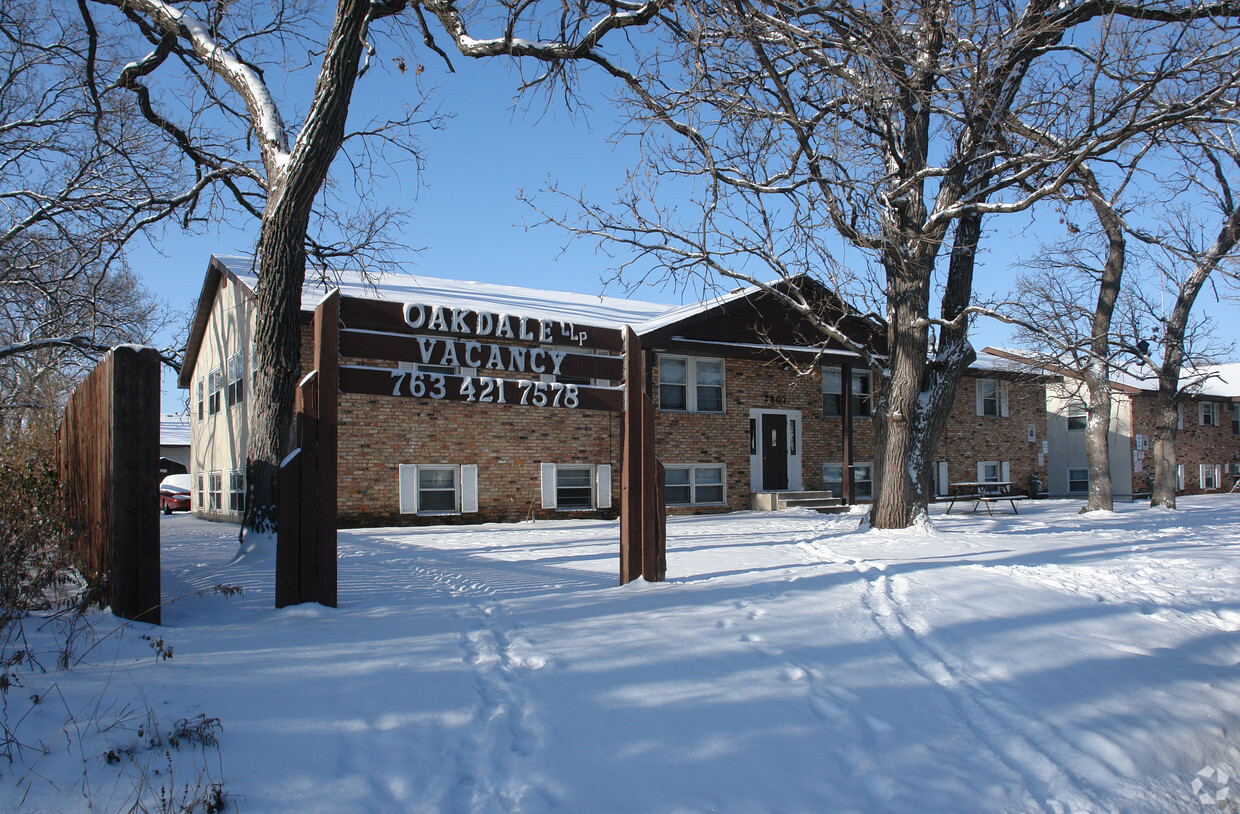 Building Photo - 2807 Euclid Ave