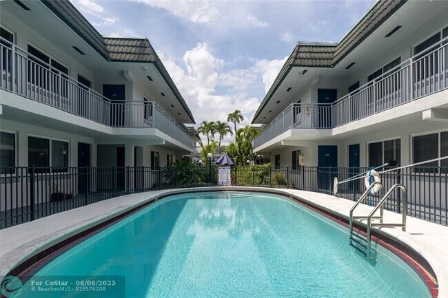 Foto del edificio - 1001 SE 16th St
