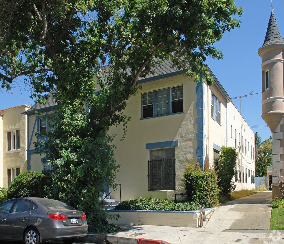 6439 Orange Street Apartments in Los Angeles, CA Westside Rentals