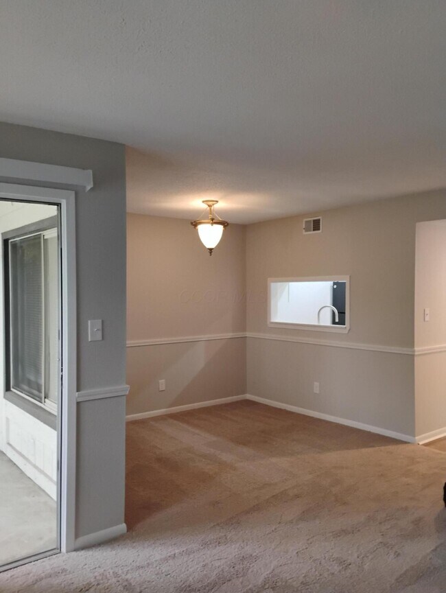 Foto del edificio - 1475 Cliff Ct