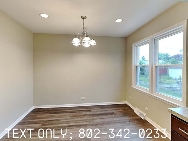 Building Photo - 9615 S 53rd Ave