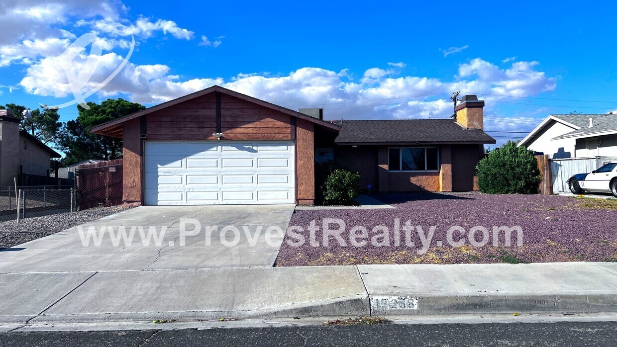 Primary Photo - 2 Bed, 2 Bath Victorville Home!!!