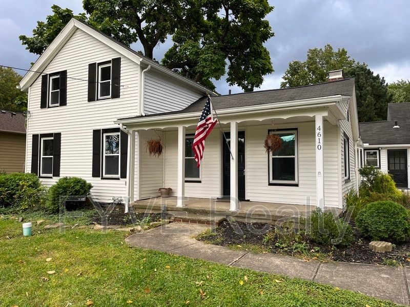 Primary Photo - 4610 Chestnut Rd