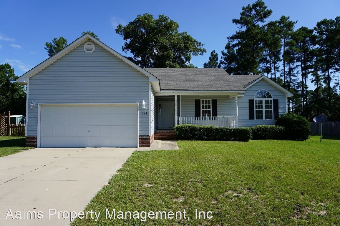 3 br, 2 bath House 1548 Clan Campbell House Rental in Raeford, NC