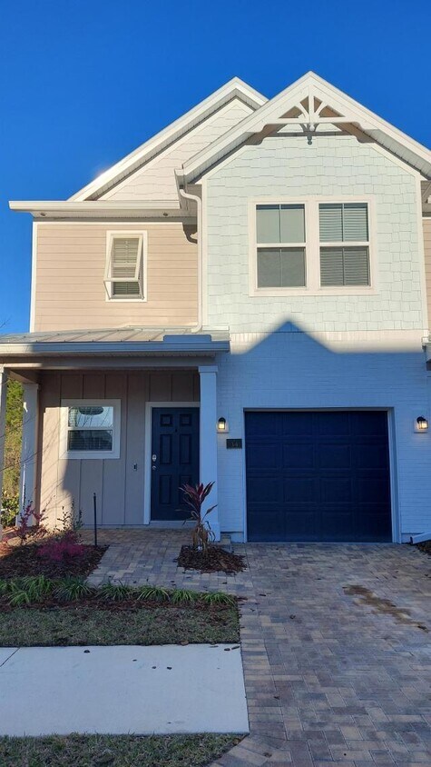 Foto principal - 3 bedroom in ST AUGUSTINE FL 32092
