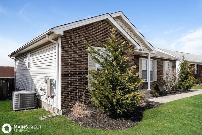 Foto del edificio - 10106 Greenfield Woods Cir, Pleasure Ridge...