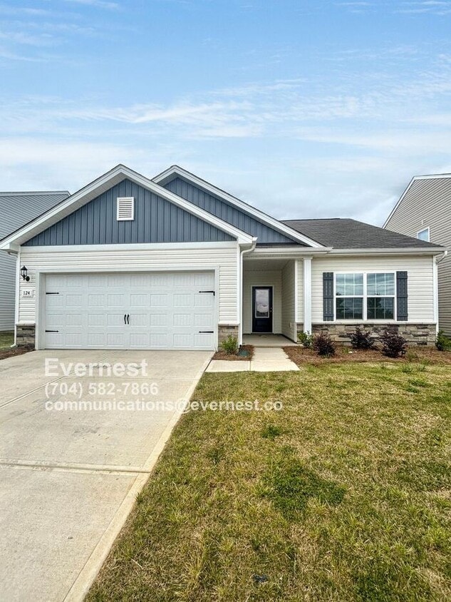 Primary Photo - 124 Lightning Dr