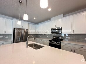 Building Photo - 282 Little Bear Run