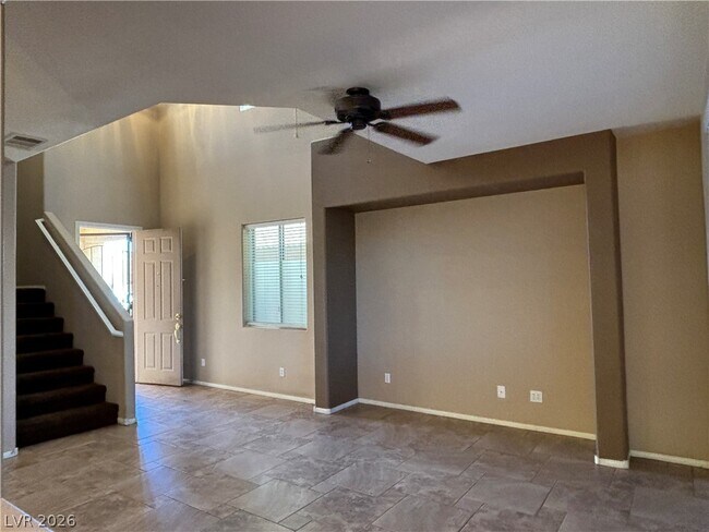 Building Photo - 9012 Vintage Wine Ave