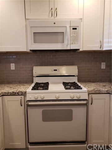 Foto del edificio - 25713 Sycamore Pointe