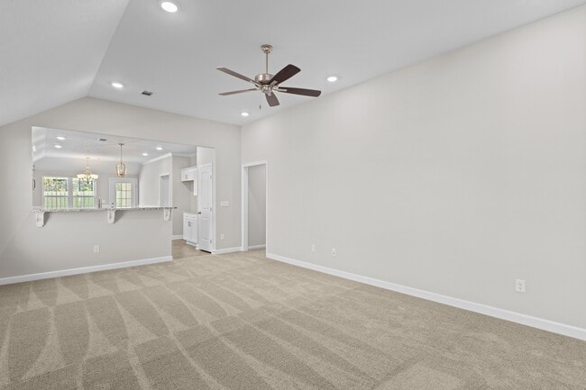 Building Photo - 1321-1321 Elbron Dr