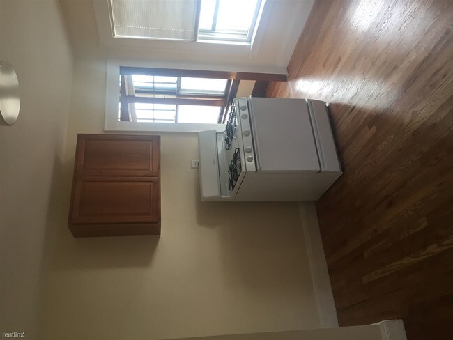 Building Photo - 2 br, 1 bath Apartment - 55 Garfield Ave