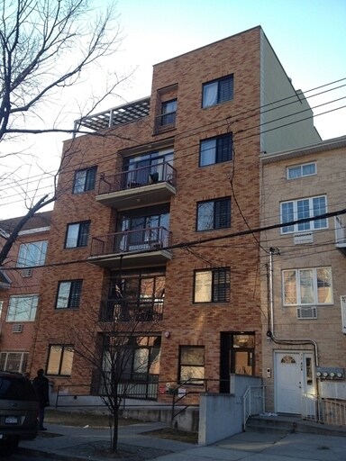 Primary Photo - 71-44 160th St