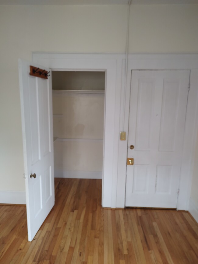 Living room walk in closet - 717 W S St