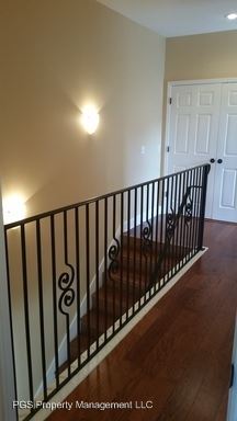 Foto del edificio - 111 E Steele St