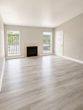 Building Photo - 6500 Sands Point Dr