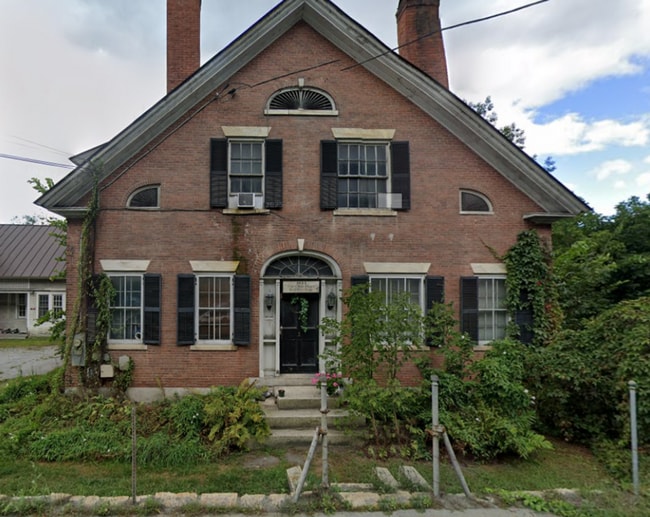 South Main Street Bethel (102) - South Main Street Bethel (102) Apartment