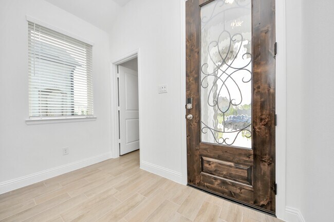Foto del edificio - 4030 Colony Ln