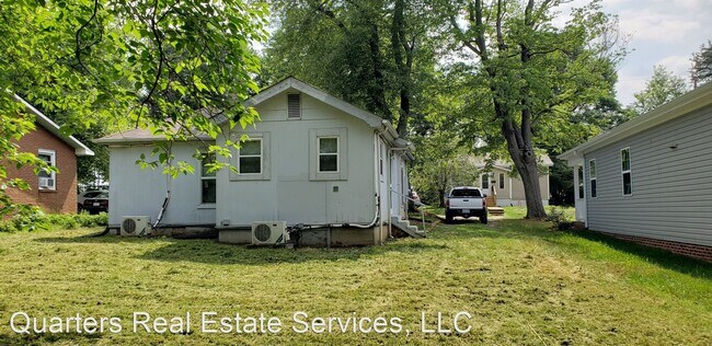 Building Photo - 2 br, 1 bath House - 2828 Ansonia St.