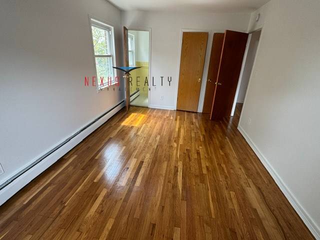 Foto del edificio - 22-53-53 76th St