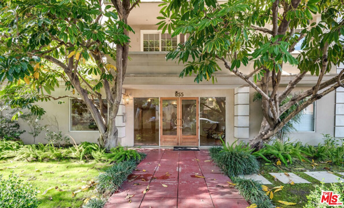 Foto principal - 855 S Wooster St