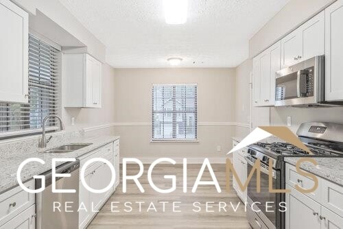 Foto del edificio - 582 Tarragon Way SW