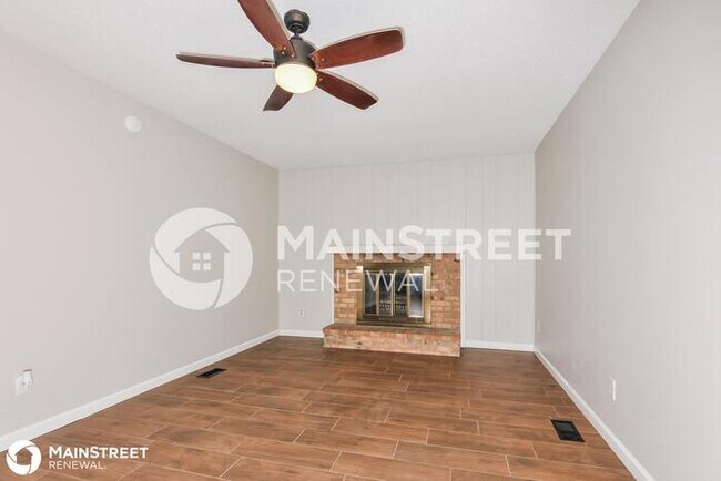 Building Photo - 12255 Creve Coeur Ridge Ct