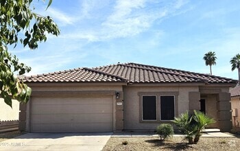 Building Photo - 8901 E Garden Dr