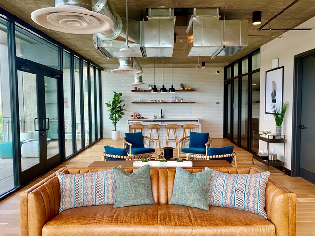 Foto del edificio - The Local Tempe Luxury Apartments