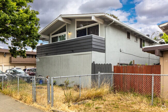 Alt. Exterior - 175 Alexander Ave