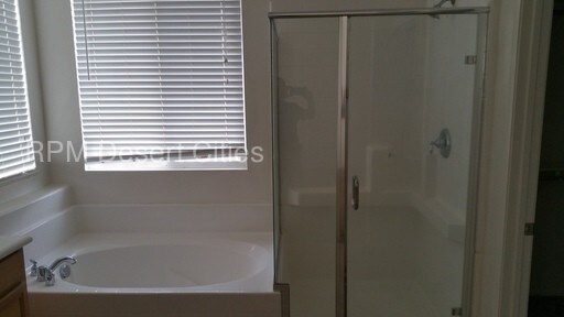 Foto del edificio - Beautiful 4 bedroom Talavera Home!