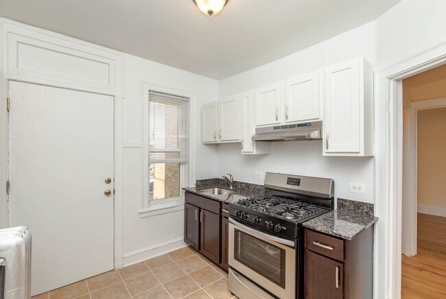 Foto del edificio - 4957 N Albany Ave