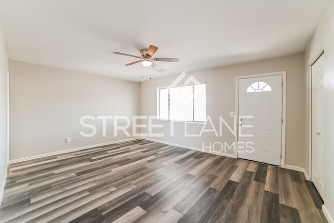 Building Photo - Charming 3 Bedroom in Mesa!