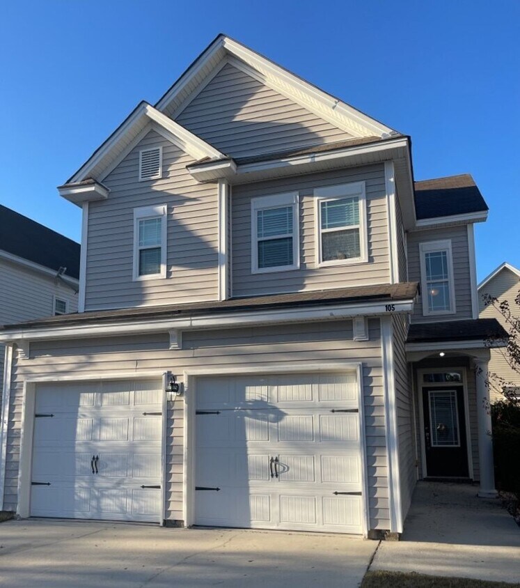 Foto principal - 105 Summer Hill Way