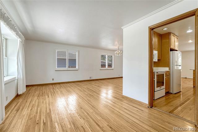 Foto del edificio - 5475 E Atlantic Pl