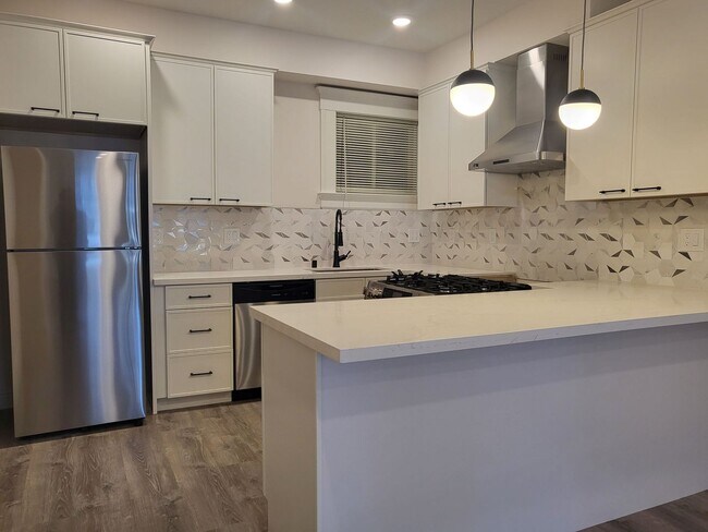 Foto del edificio - 1026-1030 Pine Street