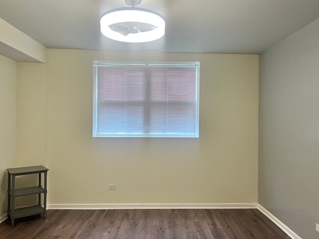 Foto del edificio - 6741 S Merrill Ave