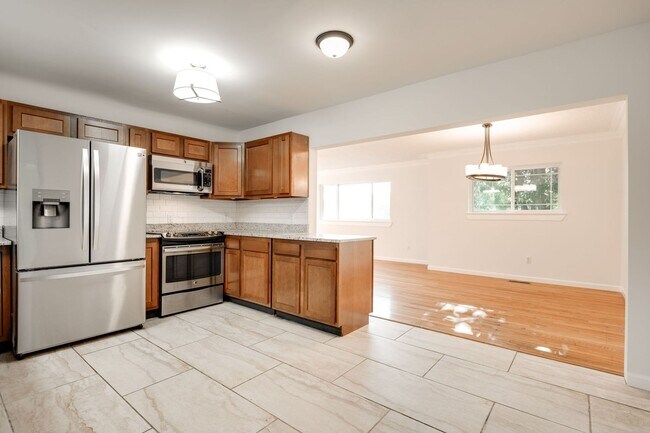 Foto del edificio - 3/ 1.5 Home for Rent!