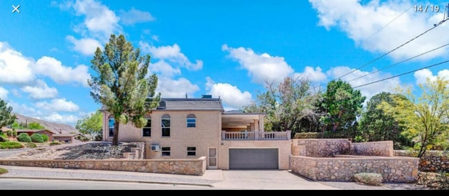 Building Photo - 6237 Constellation Dr