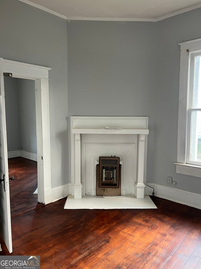 Foto del edificio - 92 Woodlawn Ave