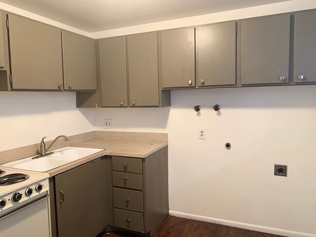 Foto del edificio - Two bedroom apt, Salt Lake City; 1,000 sq ...
