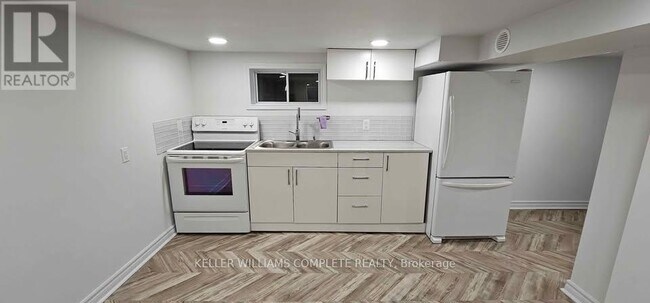 Photo du bâtiment - 6254 Churchill St