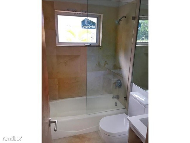 Building Photo - 5150 N Miami Ave