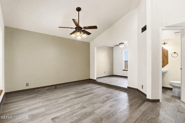 Foto del edificio - 6900 Imperial Ridge Dr